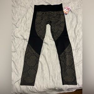 Snakeskin leggings